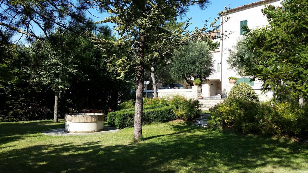 La Panoramica Apartamento Avenale Exterior foto